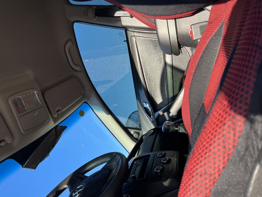Авточехлы Citroen C3 Aircross красные